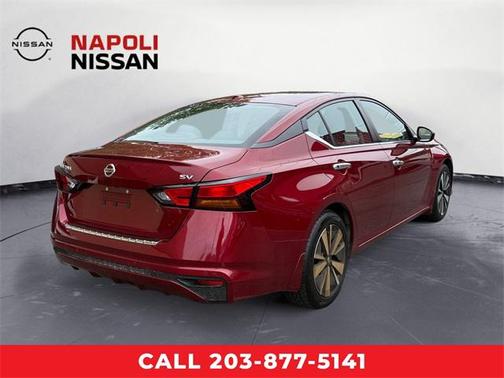 2022 Nissan Altima 2.5 SV