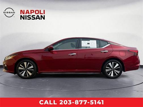 2022 Nissan Altima 2.5 SV