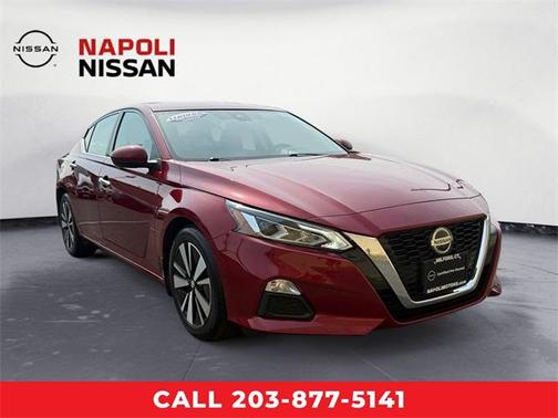 2022 Nissan Altima 2.5 SV