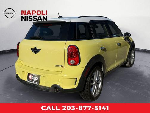 2011 MINI Cooper S Countryman Base