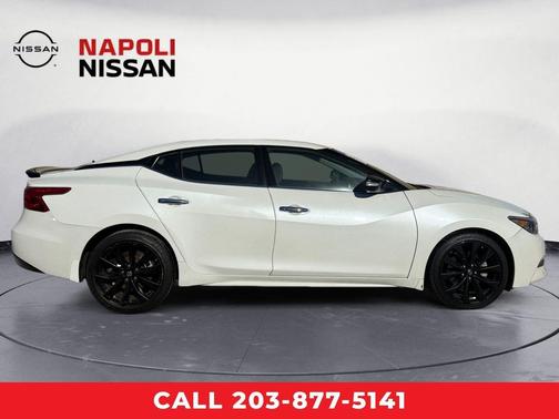 2017 Nissan Maxima 3.5 SR