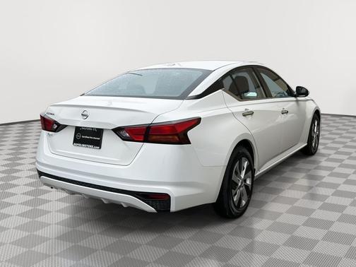 2020 Nissan Altima S FWD