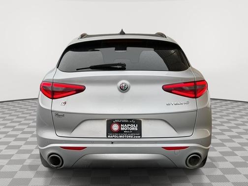 2020 Alfa Romeo Stelvio Ti Sport