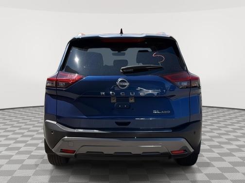 Caspian Blue Metallic/Super Black 2023 Nissan Rogue SL