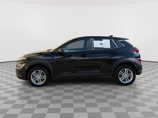 2022 Hyundai KONA SE