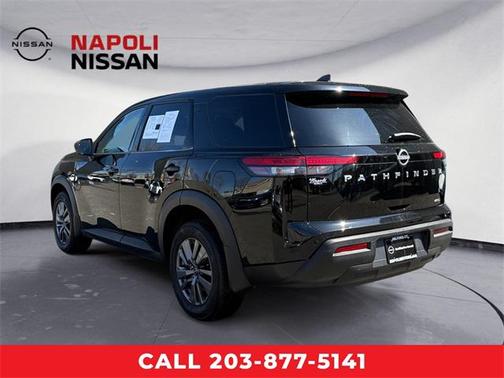 2023 Nissan Pathfinder S 4WD