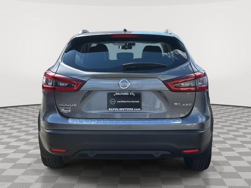 2022 Nissan Rogue Sport SL