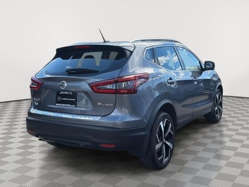 2022 Nissan Rogue Sport SL