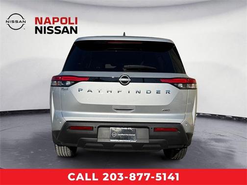 2023 Nissan Pathfinder S 4WD