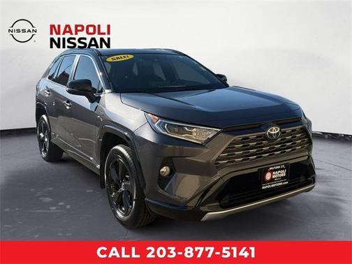 2019 Toyota RAV4 Hybrid SE
