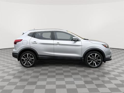2017 Nissan Rogue Sport SL