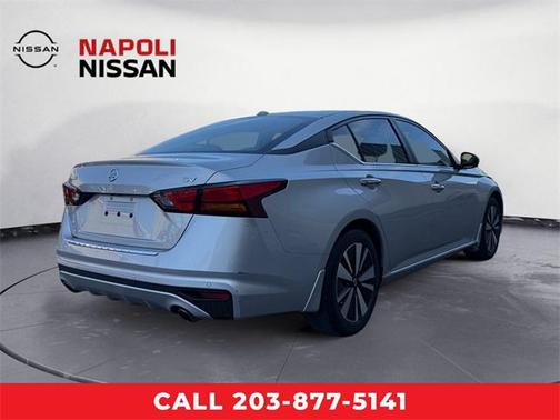 2021 Nissan Altima 2.5 SV