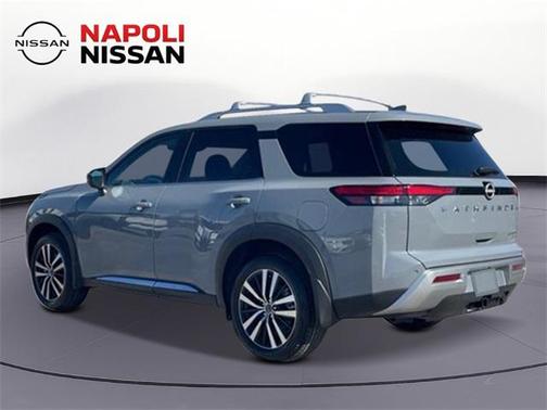 2025 Nissan Pathfinder Platinum 4WD