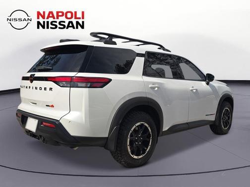 Everest White Pearl Tricoat 2026 Nissan Pathfinder Rock Creek
