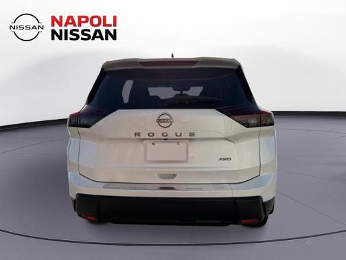 Everest White Pearl Tricoat 2026 Nissan Rogue SV