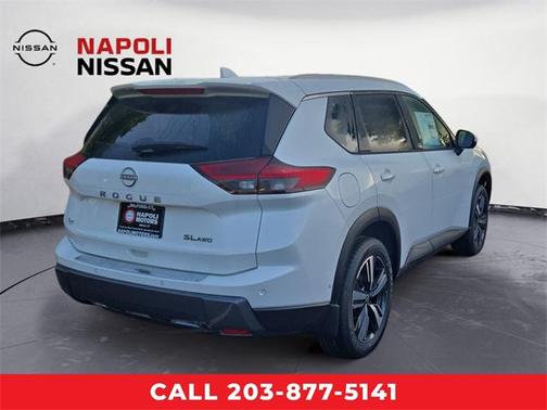 2025 Nissan Rogue SL
