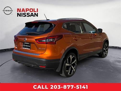 2022 Nissan Rogue Sport SL