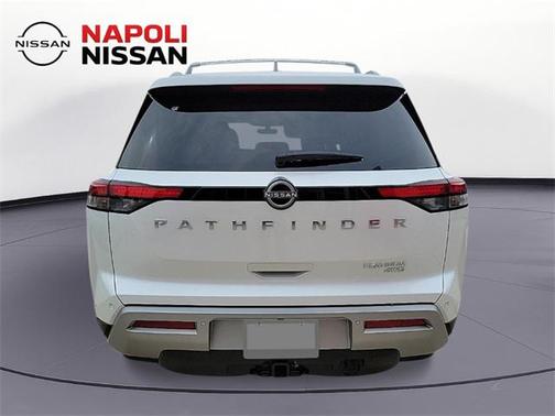 2025 Nissan Pathfinder Platinum 4WD