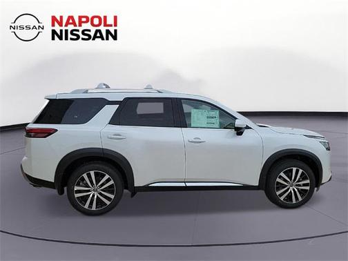 2025 Nissan Pathfinder Platinum 4WD