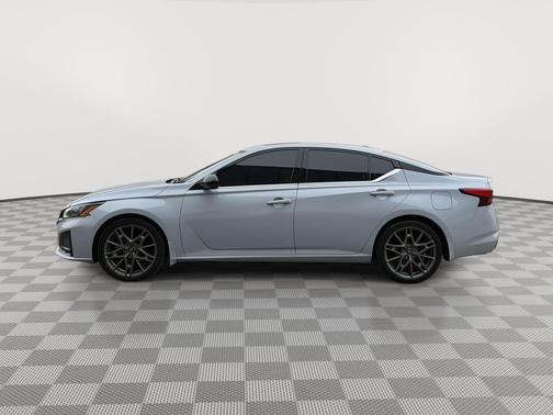 Gray Sky Pearl 2023 Nissan Altima SR VC-Turbo FWD