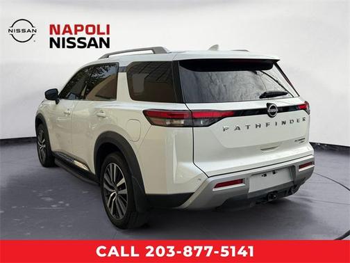 2022 Nissan Pathfinder Platinum 4WD