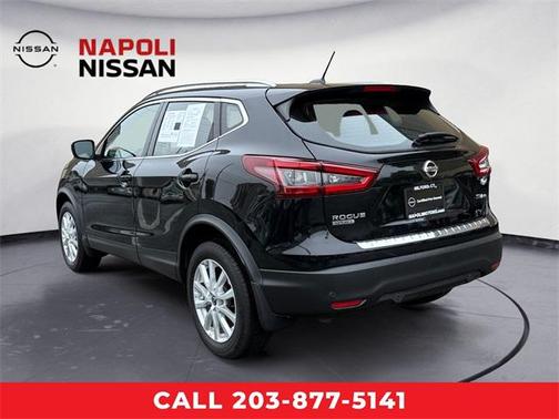 2021 Nissan Rogue Sport SV