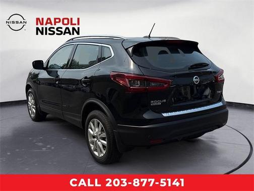 2021 Nissan Rogue Sport SV