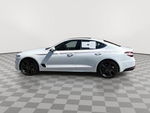 2023 Genesis G70 2.0T AWD