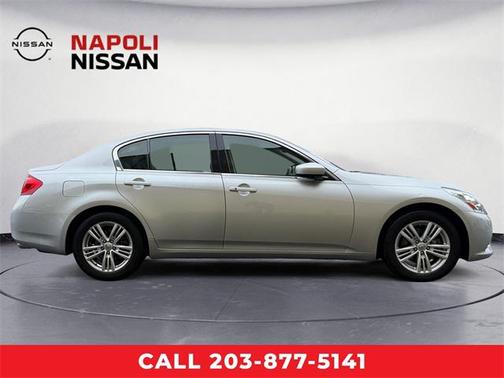 2013 INFINITI G37x Base