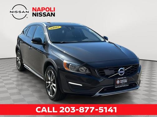 2015 Volvo V60 Cross Country T5