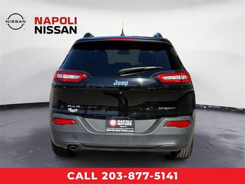 2017 Jeep Cherokee Sport