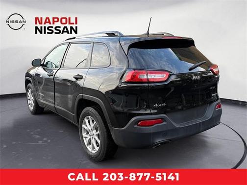 2017 Jeep Cherokee Sport