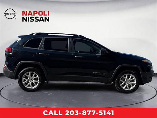 2017 Jeep Cherokee Sport