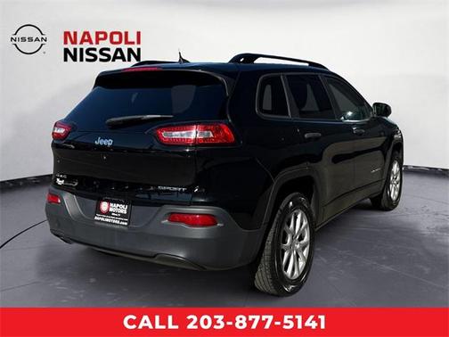 2017 Jeep Cherokee Sport