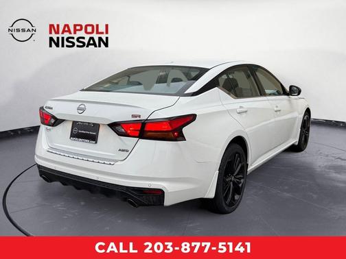 2023 Nissan Altima SR Intelligent AWD