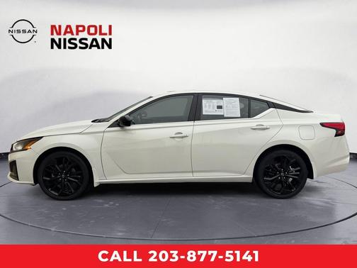 2023 Nissan Altima SR Intelligent AWD