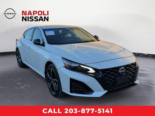 2023 Nissan Altima SR Intelligent AWD