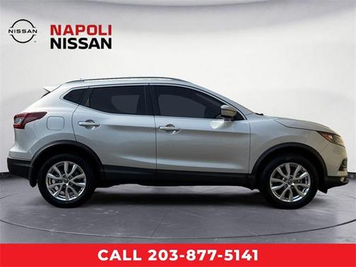 2021 Nissan Rogue Sport SV