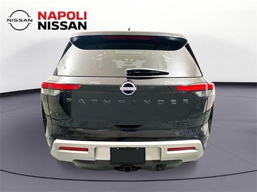 2025 Nissan Pathfinder Platinum 4WD