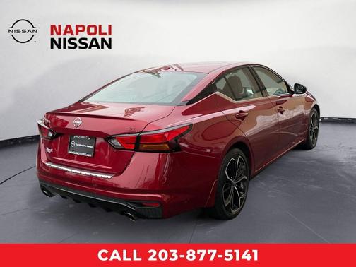 2023 Nissan Altima SR FWD