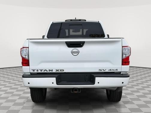 2024 Nissan Titan XD SV