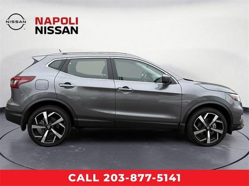 2022 Nissan Rogue Sport SL