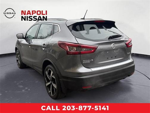 2022 Nissan Rogue Sport SL