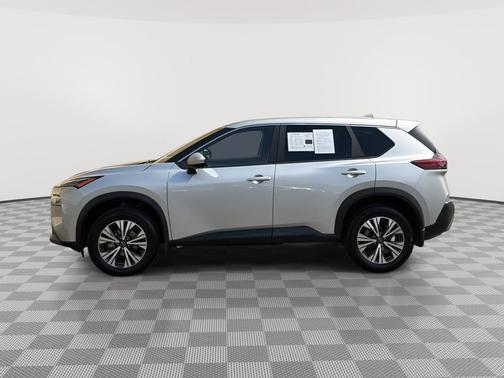 Brilliant Silver Metallic 2023 Nissan Rogue SV