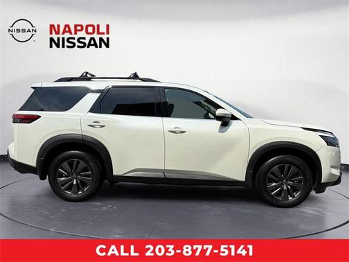 2023 Nissan Pathfinder SV 4WD