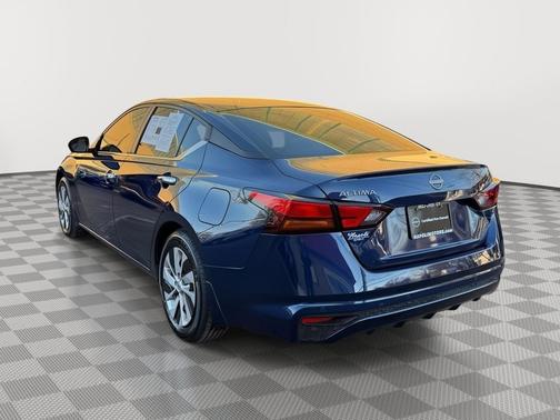 2023 Nissan Altima S FWD