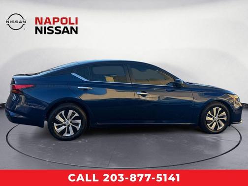 2023 Nissan Altima S FWD