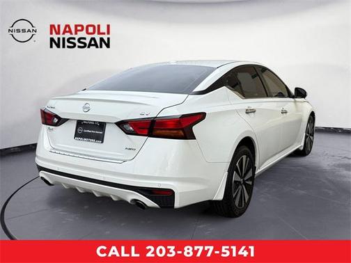 2022 Nissan Altima 2.5 SV