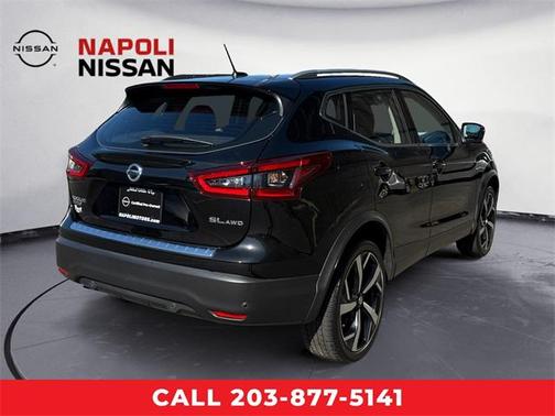 2022 Nissan Rogue Sport SL
