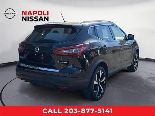 2022 Nissan Rogue Sport SL